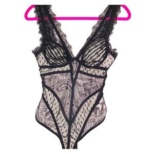 Lace bodysuit
